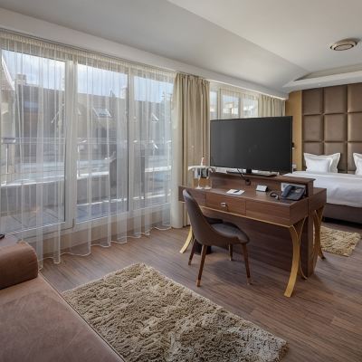 Junior Suite Continental Hotel Budapest Promo Code