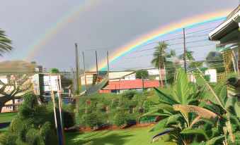 Hilo Bay Oceanfront Bed and Breakfast