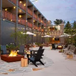 Rhode's Motor Lodge