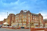 Cliffs Hotel Hotels in 