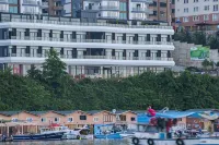 Royal Comfort Hotel Hotels in 