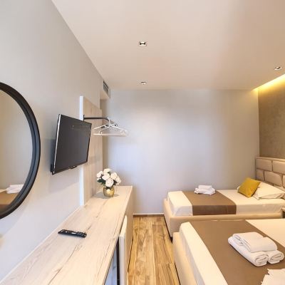 Triple Room with Balcony Hotel Citrus Promo Code