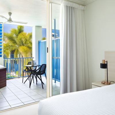 Two Bedroom Balcony Spa Apartmen Silkari Lagoons Port Douglas Promo Code