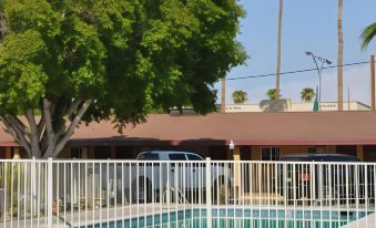 California Suites Motel