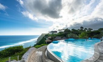 Cliffront Tropical Villa Cantik