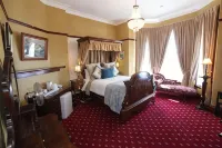The Grand on Macfie