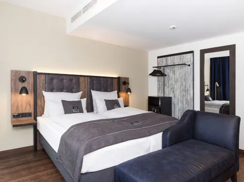 Holiday Inn - the niu, SADDLE FÜRTH by IHG