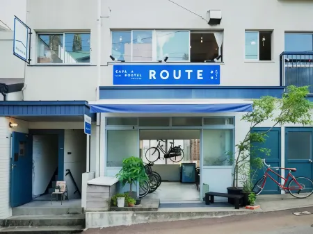 Route - Cafe and Petit Hostel