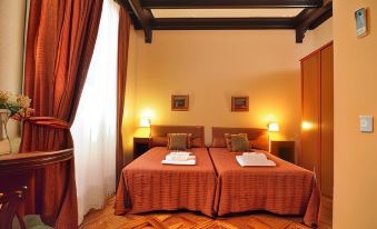 Hospedaje Romero Gran Via - Housity