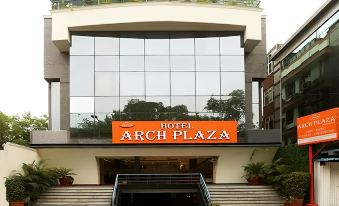 Fabhotel Prime Arch Plaza