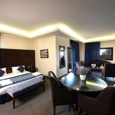 Executive King Suite