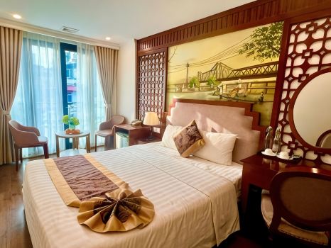 De la Soie Hotel & Travel