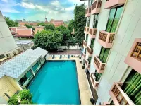 Mango Lagoon Place