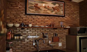 Be's Beach House An Bang - Housity