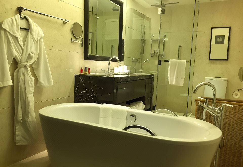 行政一居室套房