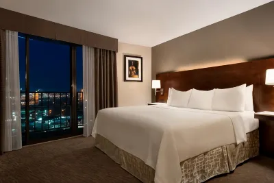 Radisson Hotel Cincinnati Riverfront Các khách sạn ở 