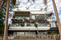 Golden Bay Galapagos Hotele w: 