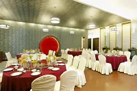 雄偉壯觀芒街酒店