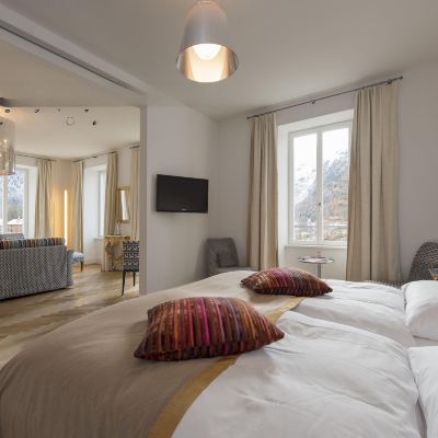 Junior Suite Hotel Saratz Promo Code