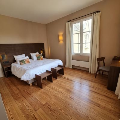 Family Suite Château de Razay Promo Code