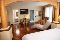 LVG Hotel Collection - La Bussola Hotels in 
