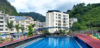 Vienna International Hotel (Bama)