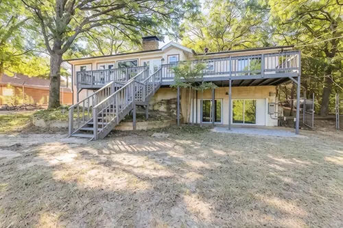 Lake Texoma 4Br Farmhouse Game Room + Free Tanglewood Resort Access Sleeps 14