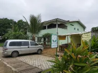Deux-Palmes-Kribi, close to the beach (200m), comfortable and family-friendly Hotels in 