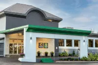 Quality Inn & Conference Centre Kingston Central