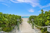Heated Pool and  Spa Family Retreat-Near Anna Maria Island and Bradenton Beach.
