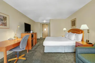 PRAIRIE CREST RED DEER by IHG Hotels in 