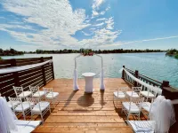 Hotel Zátoka Hoteles en Senec