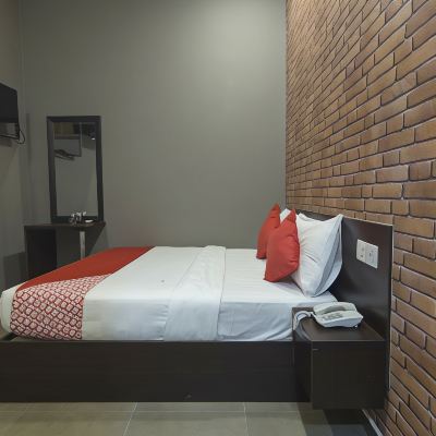 Bilik Superior Kupon OYO 876 Hotel Sanctuary