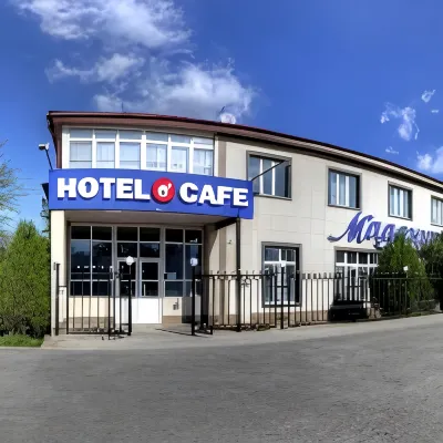 Madanur Hotels in 