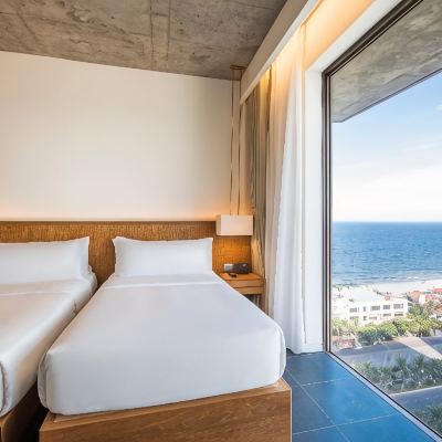 Deluxe Room Chicland Hotel Promo Code