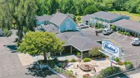 Bluebird Inn