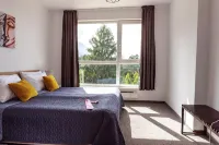 Saint George Palace Aparthotel