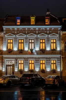 Casa Chitic - Hotel & Restaurant- STR Nicolae Balcescu 13