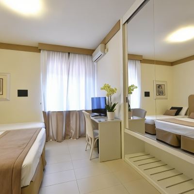 Standard Triple Room Hotel Maracaibo Promo Code
