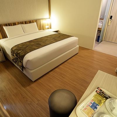 Deluxe King Room Rimba Hotel Promo Code