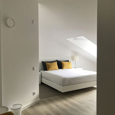 Duplex, 2 Bedrooms (2 Dir) Lisbon10 Promo Code