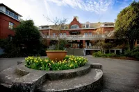 McMenamins Edgefield Hotel di 
