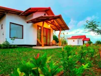 Wild Waves Kumana Safari & Surf Resort Hotel Hoteles en Ampara