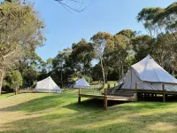 Iluka Retreat Glamping Village & Group Lodge Accommodation Hotels in Flinders