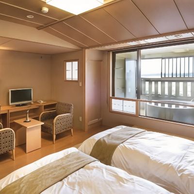 【温泉露天風呂付客室】和室10畳または12.5畳［38平米］ 北陸あわら温泉 美松 クーポン