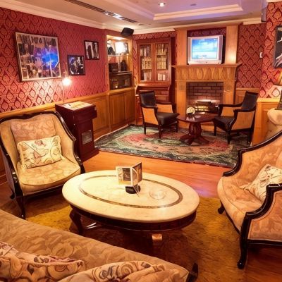 Executive Room 1 King bed Non smoking Arabian Courtyard Hotel & Spa Dubai Promo Code