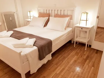 Marina Zea Cosy Apartment  호텔