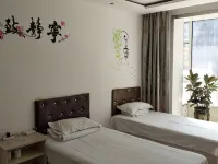 Jinsheng Fashion Hotel