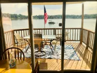 Stone Lake Cottage Middlebury in Boat Fish Getaway Hotels in LaGrange County