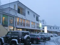 Encosta da Serra Hotels in Seia